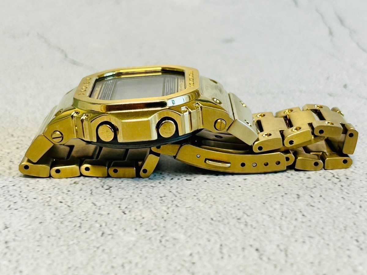 CASIO G-SHOCK Gold Metal GMW-B5000GD-9JF Solar Bluetooth CASIO G-SHOCK Gold Metal GMW-B5000GD-9JF Solar Bluetooth
