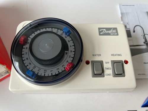Danfoss SET3M 24 Hour Electro-Mechanical Programmer 087N653200 boiler timeclock - Picture 3 of 10
