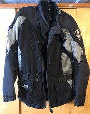 IXS Motorradjacke und Hose 