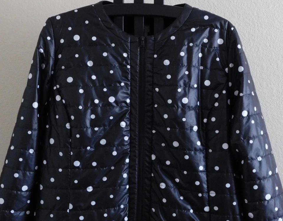 Chico’s Zenergy Women’s Size 4 Quilted Polka Dot Jacket Black White Zip Front - Image 2 of 2