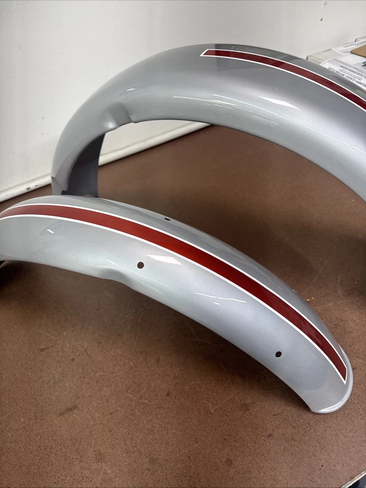 Para-lama dianteiro e traseiro Triumph 650 TR6 T120 1963 1964 1965 Bonneville - Imagem 2 de 4