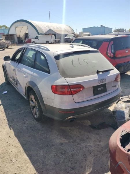 Left QUARTER PANEL ASSY For 2013-2016 AUDI ALLROAD - Image 4 of 4