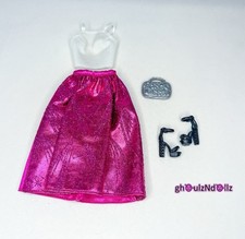 BARBIE Doll Complete Look Fashion 2016 White Top  Shiny Pink Skirt Outfit DHC57