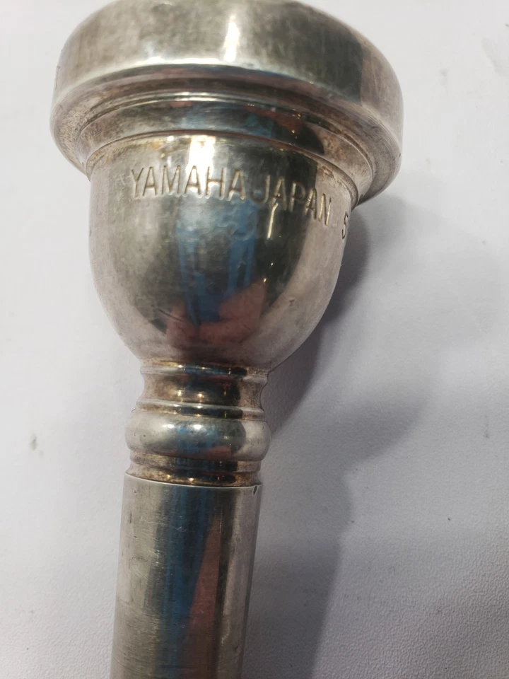Boquilla trombón Yamaha SL-51S caña pequeña plateada hecha en Japón Foto 3 de 4