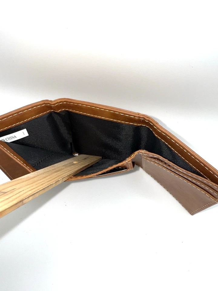 NEW NFL RAIDERS Leather Trifold Wallet  5 Slip In Slots GREAT GIFT IDEA - Image 4 of 4