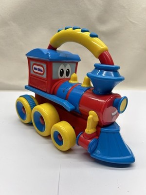 Vintage Little Tikes Handle Haulers Rustee Rails Train Push & Roll & Wobble