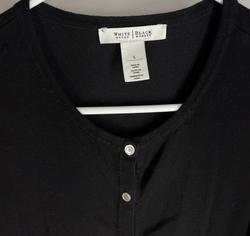 Cárdigan WHITE HOUSE BLACK MARKET Talla Pequeña Negro Manga 3/4 Pinup Frontal A Presión Foto 3 de 4