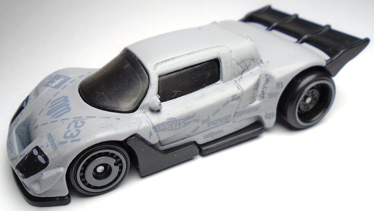 2023 HOT WHEELS MAD MIKE DRIFT ATTACK #123 GRAY 1:64 DIECAST 2 7/8" RACE CAR