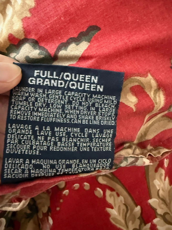Vintage RALPH LAUREN red floral Marseilles Comforter FULL/QUEEN - Image 4 of 4