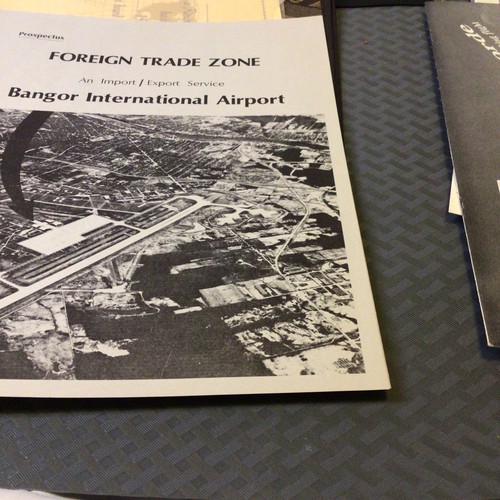 CONCORDE MEMORABILIA PILOT WERBETASCHE MIT MEHREREN CONCORDE & INT. ARTIKEL - Bild 16 von 18