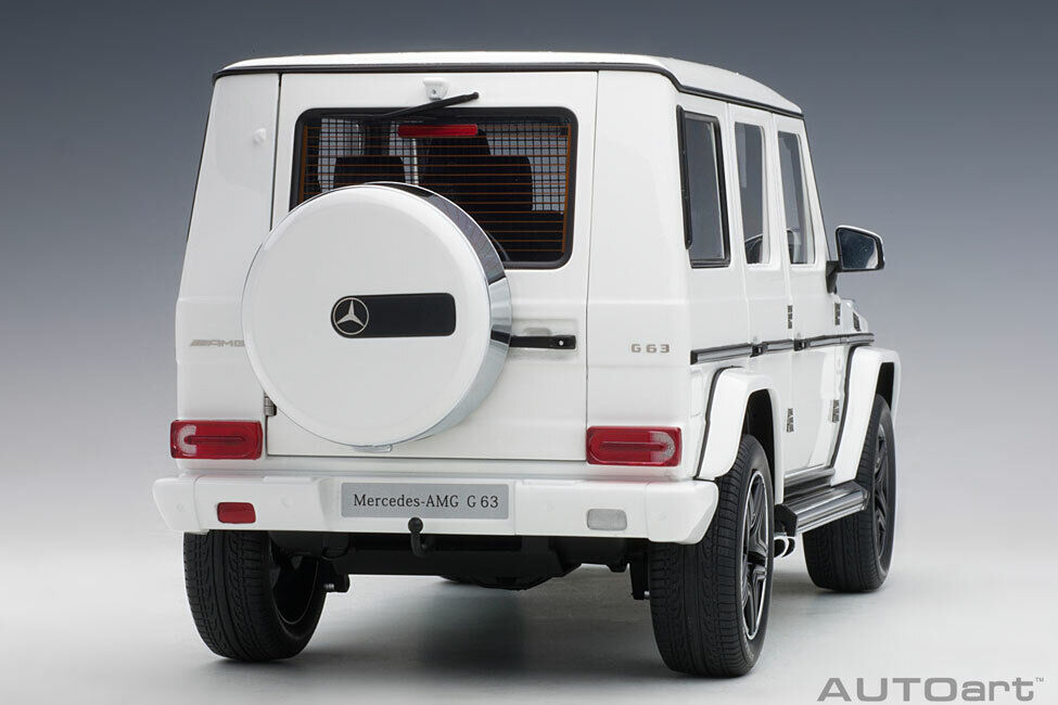 MERCEDES-BENZ G63 AMG G-WAGON GLOSS WHITE 1:18 by AUTOART MERCEDES-BENZ G63 AMG G-WAGON GLOSS WHITE 1:18 by AUTOART