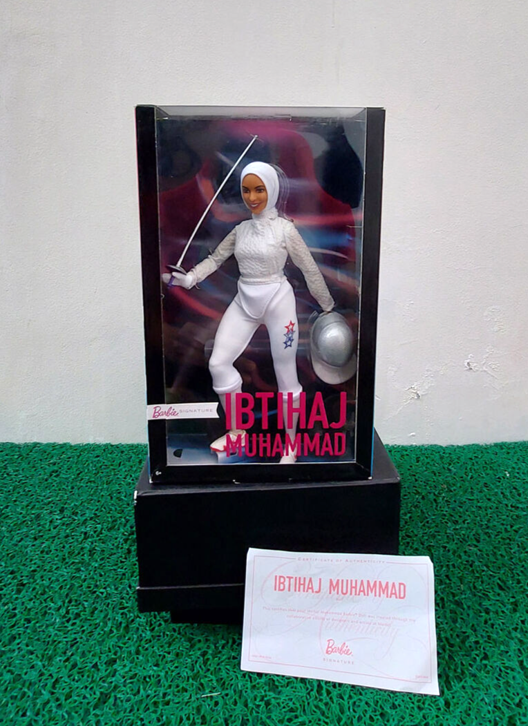 NRFB Ibtihaj Muhammad Barbie Doll Mattel FJH67 Barbie Signature | eBay