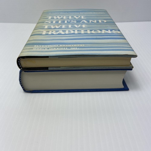 Alcoholics Anonymous Books Vintage Fourth Printing & Twelve Steps Traditions - Picture 6 of 12