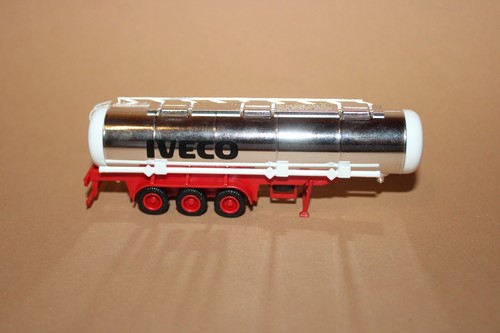 Herpa 1:87 LKW 3 Achs Tank Auflieger IVECO OVP - Bild 3 von 5