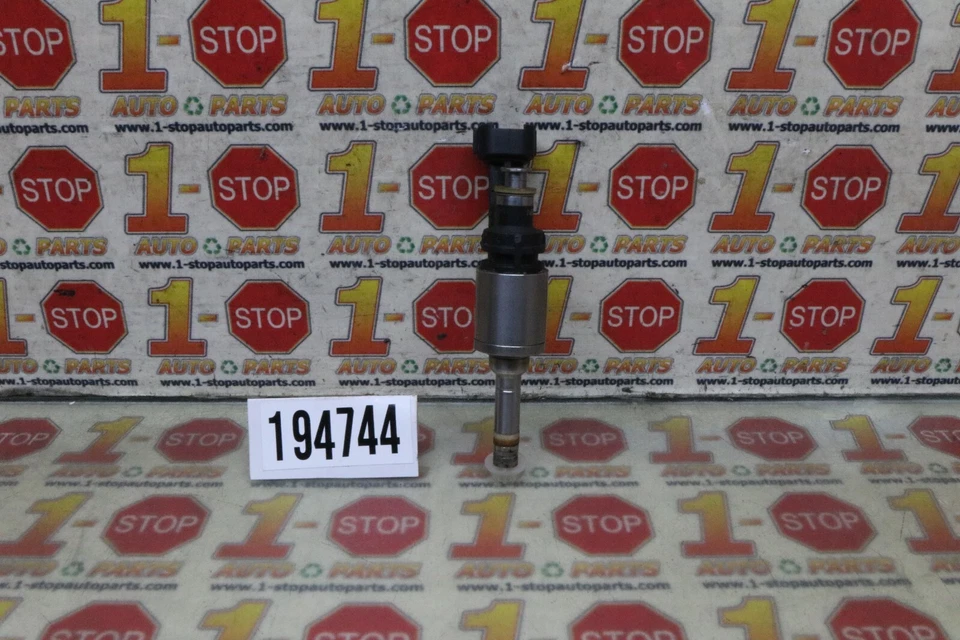 Nissan Titan 2017-2024 inyector de combustible 16600-EZ30A fabricante original Foto 4 de 4