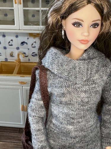 Barbie The Look Sweater dress doll 2016 Mattel DYX63 RARE - 第 8/12 張圖片