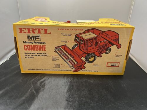 Ertl Massey Ferguson 760 Toy Combine With Yellow Rims 1/16 scale - STOCK # 182 - Picture 5 of 5