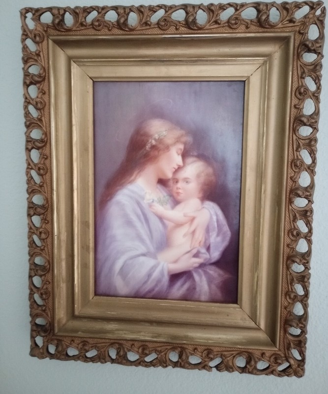 ANTIQUE LIMOGE FRANCE W,G & C PORCELAIN   HAND PAINTED VIRGIN MARY & BABY JESUS 