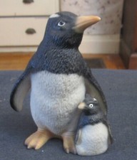 Gentoo Penguin with Baby - Hard Resin Figurines - 5 " tall