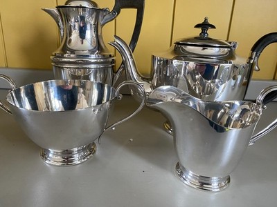 Vintage Silber Teller HE & Co Teekanne, Milchkännchen, Wasserkanne und Zuckerdose