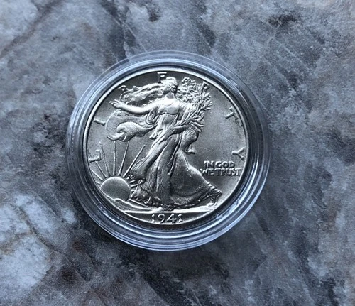 1941 WALKING LIBERTY SILVER HALF DOLLAR ALMOST UNCIRCULATED