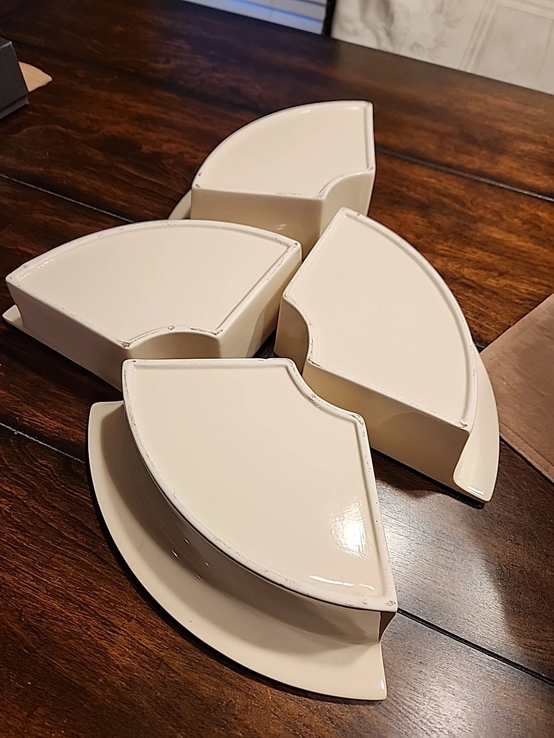 GG Collection Acanthus/Baroque Lazy Susan Crudite Server - Thumbnail 4