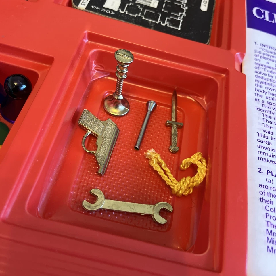 1975 Vintage Cluedo Board Game Waddingtons Art Deco Box 100% Complete - Image 3 of 4