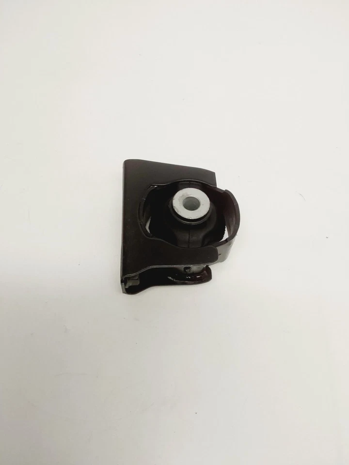 2008-Toyota Scion XB Transmission Mount OEM - Image 3 of 4