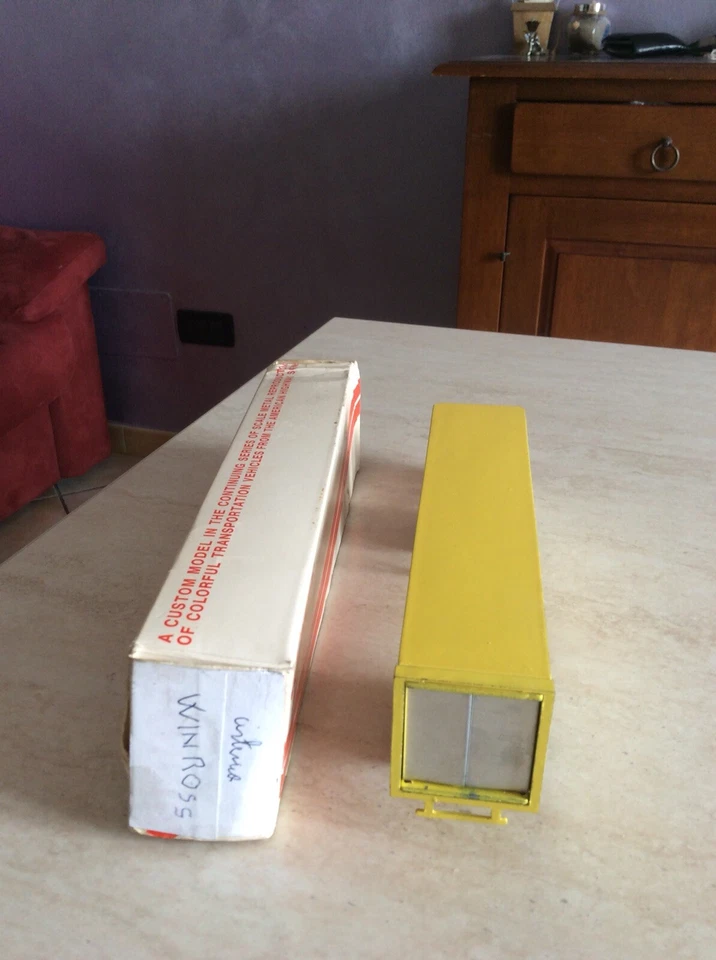 Rarissimo camion a rimorchio Chanel 21 Winross 1973 in box 1:64 made in Usa - Immagine 4 di 4