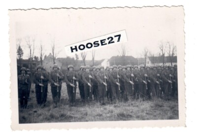  Foto WH Appell Formation Pz.Jg.Abt.42 7.PD Formation 1944 #2  9x6cm 2.WK orig.