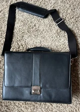 Kenneth Cole Reaction Black Brief Case Laptop Computer Messenger Bag
