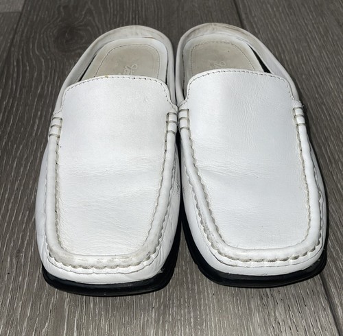 VERONELLA WOMENS WHITE LEATHER LOW BACK SLIP ON LOAFERS SIZE 6 MADE IN ITALY - Picture 1 of 8