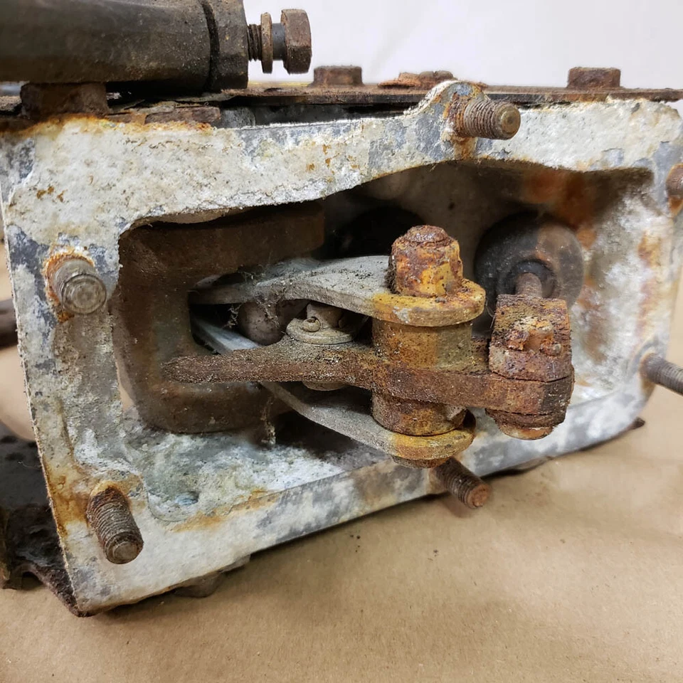 Pedal de freno Jaguar Mark X 1964 original OEM y carcasa y cilindros maestros Foto 4 de 4