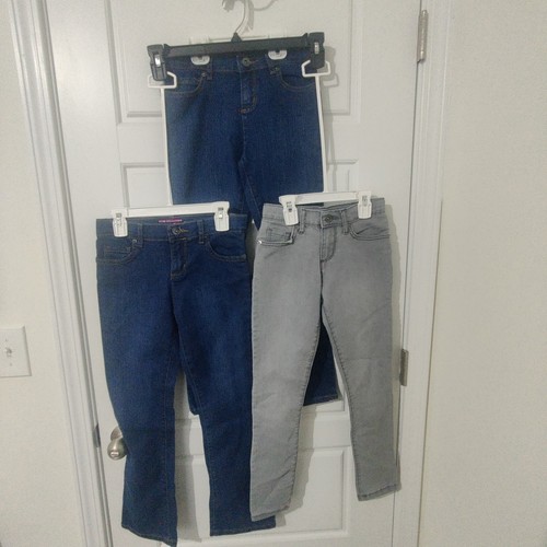Pre-owned Lot Of Three (3) Pair Of Girl's Jeans Size 8 The Children's Place - Picture 1 of 10