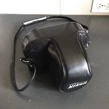Nikon CH-1 camera Case for F2 with Photomic Finder / Black Nice Vintage 