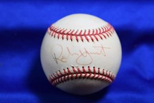 Robin Yount Cards, Rookie Cards and Autographed Memorabilia Guide 42