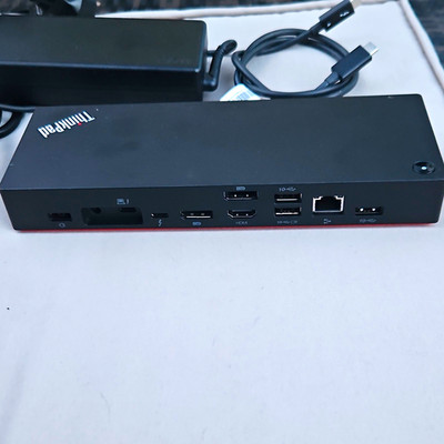 Lenovo ThinkPad Universal Thunderbolt 4 Dock 40B0 Dockingstation mit Netzteil