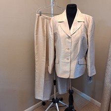 NWT LE SUIT Champange Out of Africa Pant Suit Sz 18 x 30.5"