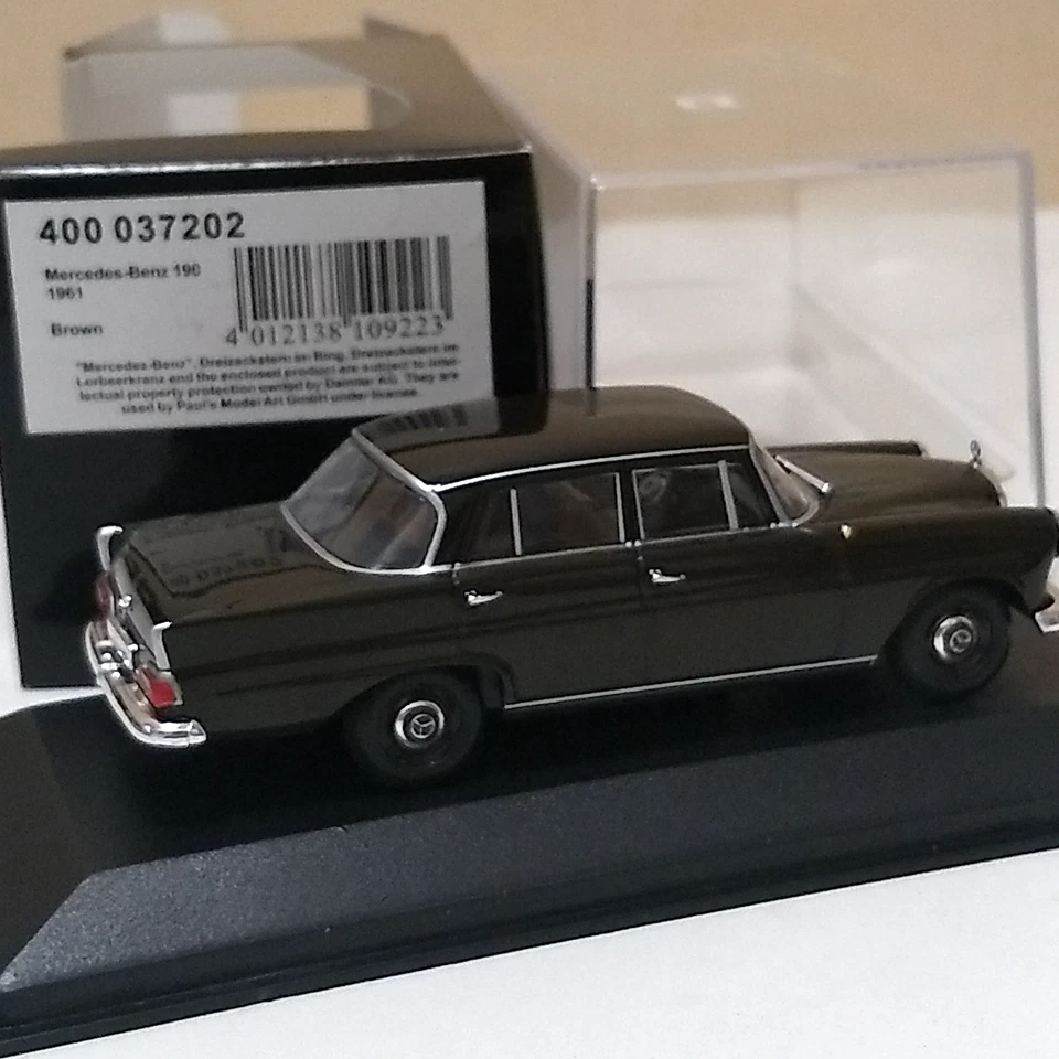 Minichamps 1/43 MERCEDES-BENZ 190 1961 400037202 Brown Marrone Brun 1392 pcs - Immagine 4 di 4