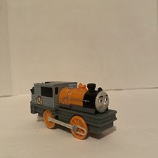 Thomas The Train Dash Motorized 2009 Mattel Thomas  Friends Toy Orange