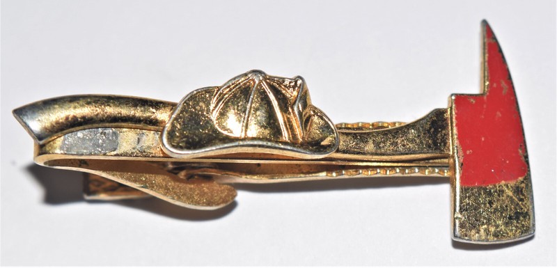 TIE CLASP Firefighting AX & HELMUT - Fire Fighter, Fireman Firemen