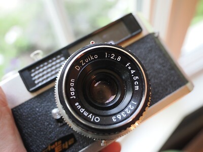Olympus Auto Eye 45mm Zuiko f2.8 beautiful body, meter not