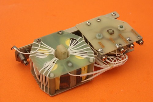 Rockwell Collins - Autotransformer A3A9 - PRC-515 RU-20 MP-20 - P/N 629-3407-001 - Photo 2 sur 8
