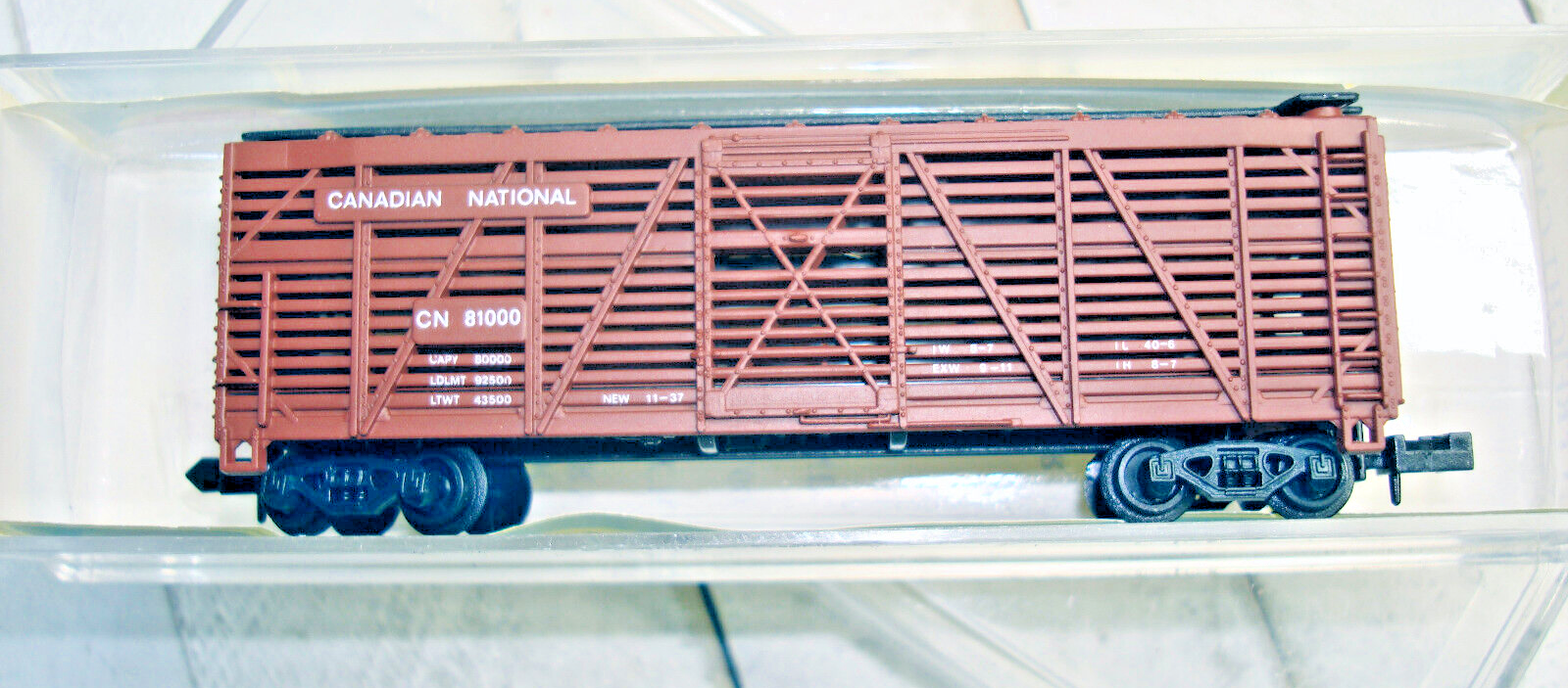 Picture 2 of 5