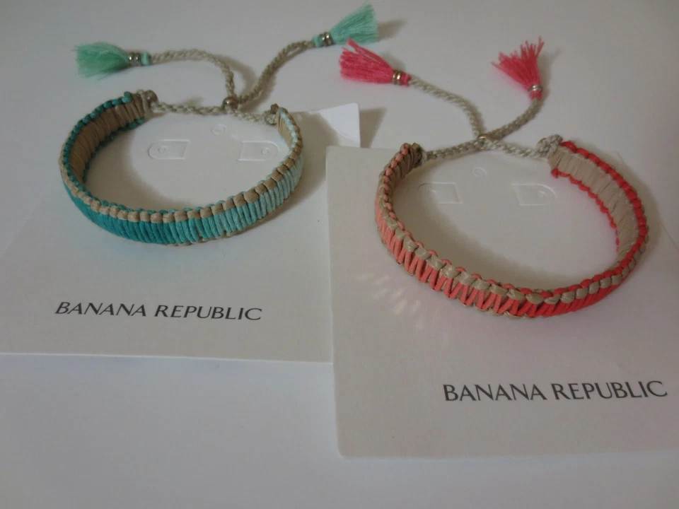 Brazalete Banana Republic para mujer verde y rosa con flecos valor 90 nuevo con etiquetas 45 Ea Foto 2 de 4