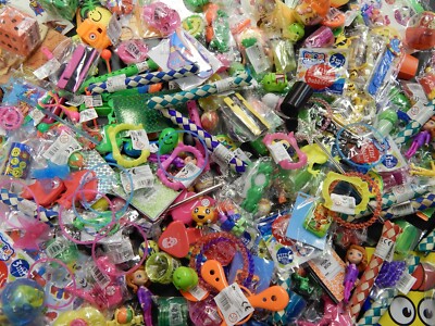 100 Jungen/Mädchen Pinata/Partytasche Füllstoffe Spielzeug Gefälligkeiten Lucky Dip