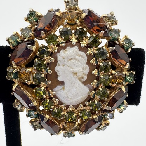 Vintage Hobe Shell Cameo And Rhinestones Clip On Earrings Signed Prong Set Topaz - Picture 6 of 17