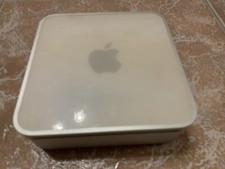 Mac Mini 2009, 2 Ghz Intel core 2, Memoria 3 GB, Hard Disk 120 GB. OS X Yosemite