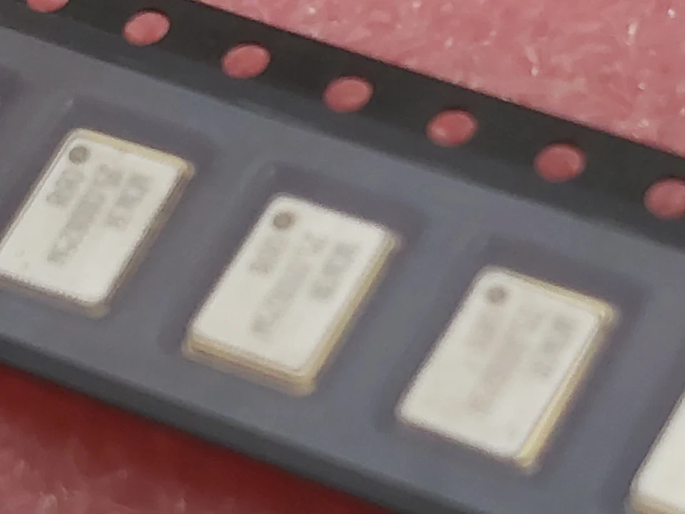 25.000625MHz Crystal oscillator 3.3V, Kvarz kristaloscillator SMD 5 x 7mm - Image 3 of 3