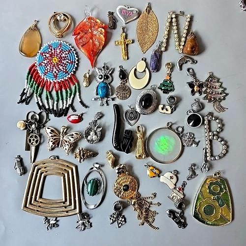 Lot of Vintage Pendants Charms Findings Costume jewelry Lot